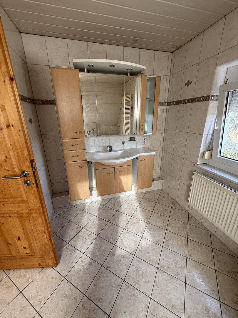 Predaj domu 110 m², pozemok 580 m², Danzinerstraße 8, Heitersheim, Bádensko-Wurttembersko Predaj domu 110 m², pozemok 580 m², Danzinerstraße 8, Heitersheim, Bádensko-Wurttembersko
