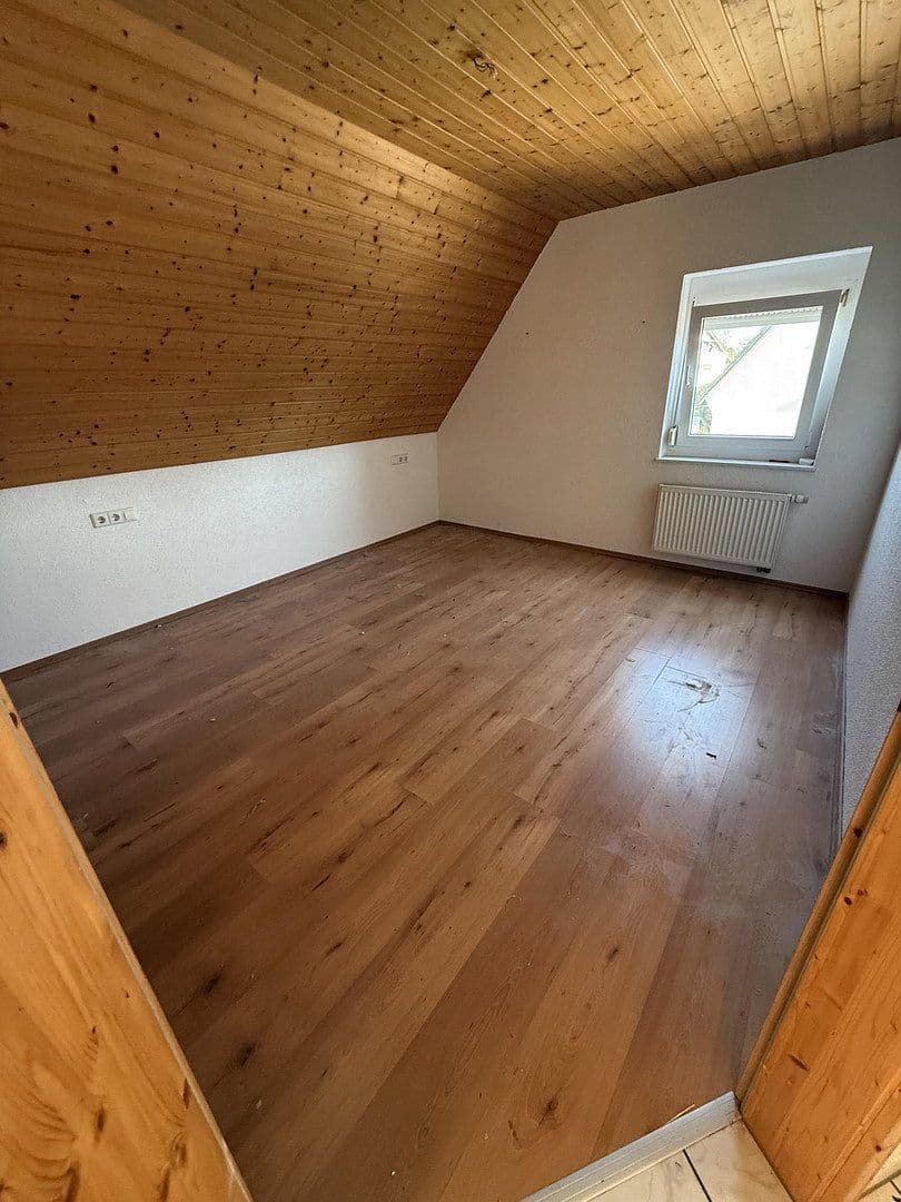 Predaj domu 110 m², pozemok 580 m², Danzinerstraße 8, Heitersheim, Bádensko-Wurttembersko Predaj domu 110 m², pozemok 580 m², Danzinerstraße 8, Heitersheim, Bádensko-Wurttembersko