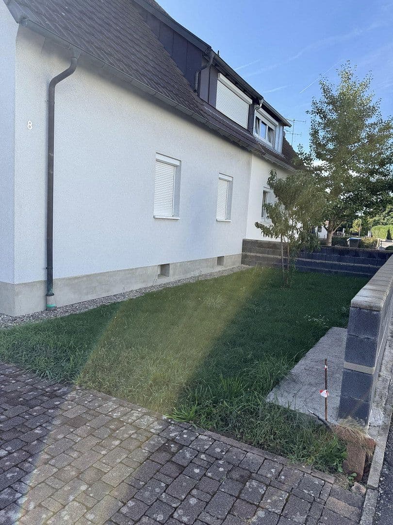 Predaj domu 110 m², pozemok 580 m², Danzinerstraße 8, Heitersheim, Bádensko-Wurttembersko Predaj domu 110 m², pozemok 580 m², Danzinerstraße 8, Heitersheim, Bádensko-Wurttembersko