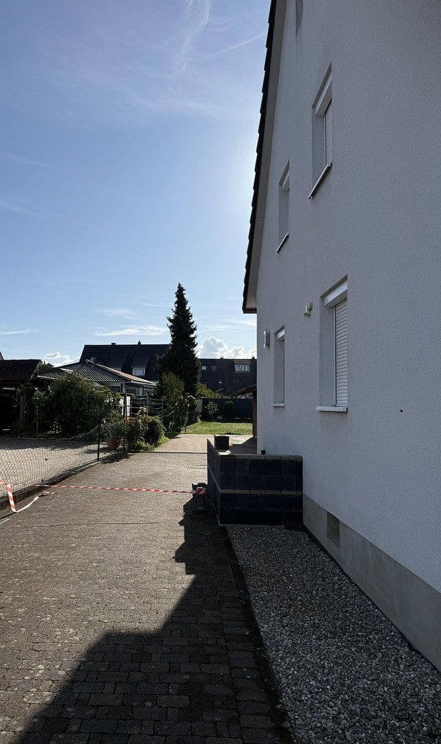 Predaj domu 110 m², pozemok 580 m², Danzinerstraße 8, Heitersheim, Bádensko-Wurttembersko Predaj domu 110 m², pozemok 580 m², Danzinerstraße 8, Heitersheim, Bádensko-Wurttembersko
