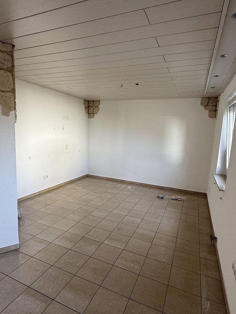Predaj domu 110 m², pozemok 580 m², Danzinerstraße 8, Heitersheim, Bádensko-Wurttembersko Predaj domu 110 m², pozemok 580 m², Danzinerstraße 8, Heitersheim, Bádensko-Wurttembersko