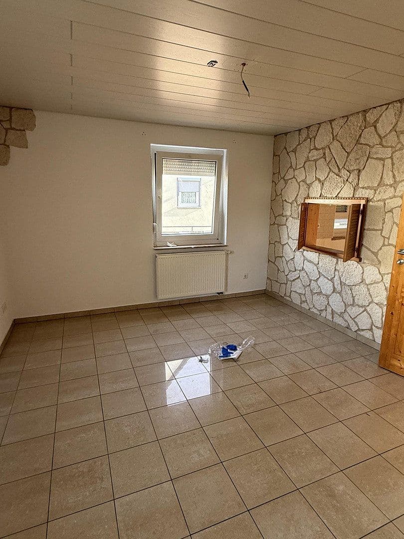 Predaj domu 110 m², pozemok 580 m², Danzinerstraße 8, Heitersheim, Bádensko-Wurttembersko Predaj domu 110 m², pozemok 580 m², Danzinerstraße 8, Heitersheim, Bádensko-Wurttembersko