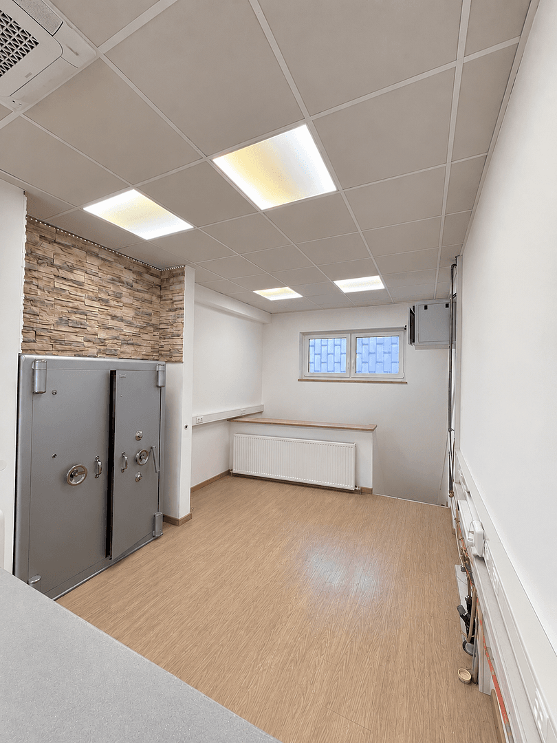 Predaj kancelárie 145 m², Amberg, Bavorsko Predaj kancelárie 145 m², Amberg, Bavorsko