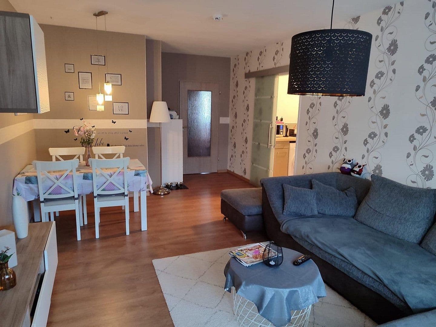 Prenájom bytu 3-izbový 78 m², Guts-Muths-Platz 10, Sömmerda, Durínsko Prenájom bytu 3-izbový 78 m², Guts-Muths-Platz 10, Sömmerda, Durínsko