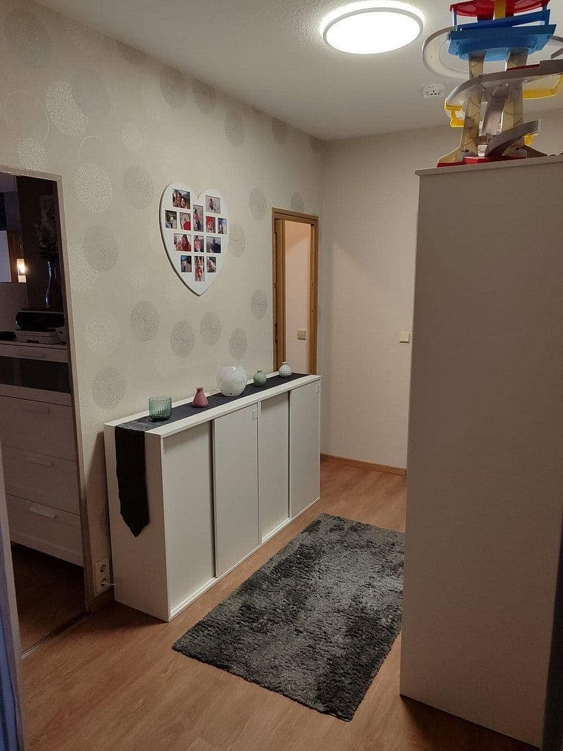 Prenájom bytu 3-izbový 78 m², Guts-Muths-Platz 10, Sömmerda, Durínsko Prenájom bytu 3-izbový 78 m², Guts-Muths-Platz 10, Sömmerda, Durínsko