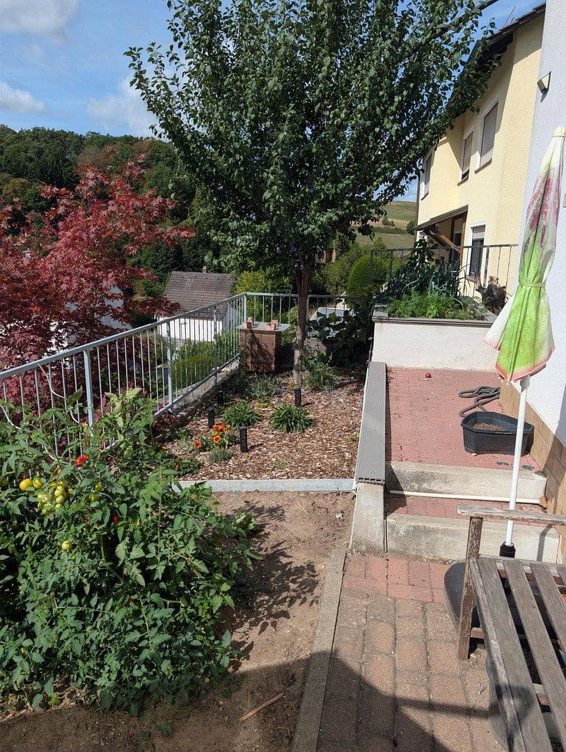 Predaj domu 185 m², pozemok 500 m², Bärsbacher Weg 19, Weinheim, Bádensko-Wurttembersko Predaj domu 185 m², pozemok 500 m², Bärsbacher Weg 19, Weinheim, Bádensko-Wurttembersko