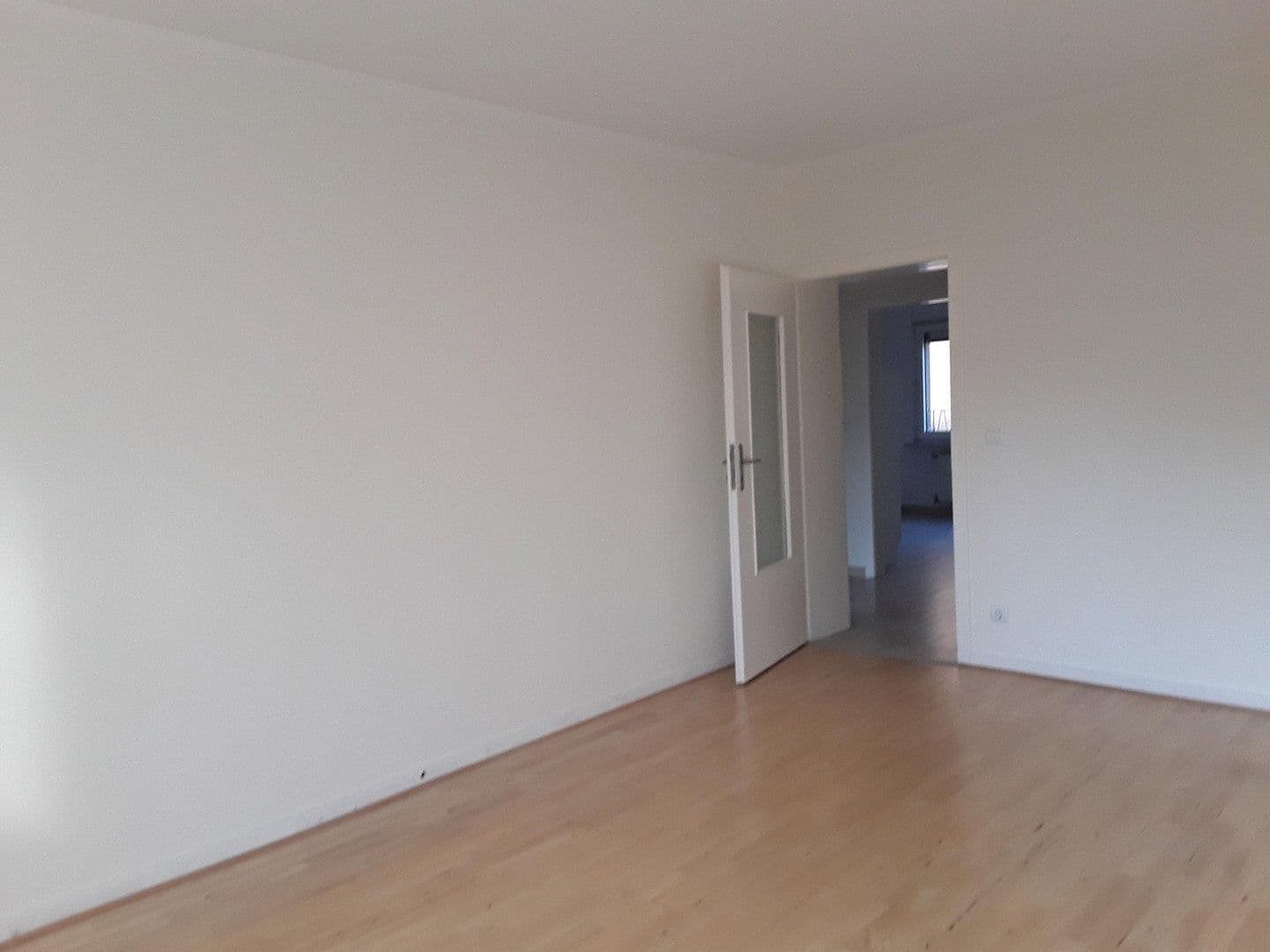 Prenájom bytu 2-izbový 57 m², Grabenstr. 115, Duisburg, Severné Porýnie - Westfálsko Prenájom bytu 2-izbový 57 m², Grabenstr. 115, Duisburg, Severné Porýnie - Westfálsko