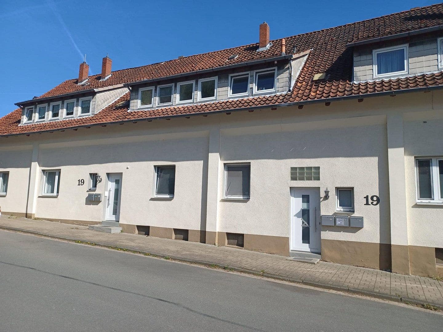 Predaj domu 350 m², pozemok 1.319 m², Hannoversche Straße 19, Bad Münder am Deister, Dolné Sasko Predaj domu 350 m², pozemok 1.319 m², Hannoversche Straße 19, Bad Münder am Deister, Dolné Sasko