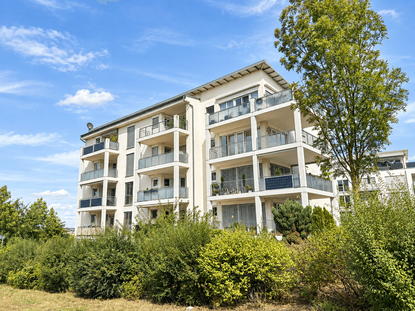 Predaj bytu 4-izbový 125 m², Dr.-Heinrich-Wunderlich-Straße 4, Würzburg-Lengfeld, Bavorsko Predaj bytu 4-izbový 125 m², Dr.-Heinrich-Wunderlich-Straße 4, Würzburg-Lengfeld, Bavorsko