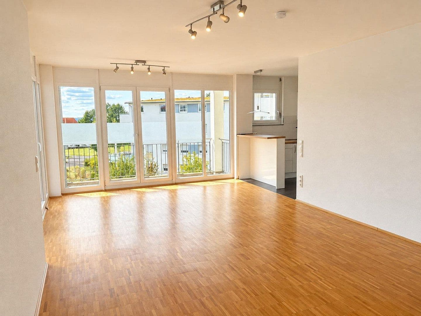 Predaj bytu 4-izbový 125 m², Dr.-Heinrich-Wunderlich-Straße 4, Würzburg-Lengfeld, Bavorsko Predaj bytu 4-izbový 125 m², Dr.-Heinrich-Wunderlich-Straße 4, Würzburg-Lengfeld, Bavorsko