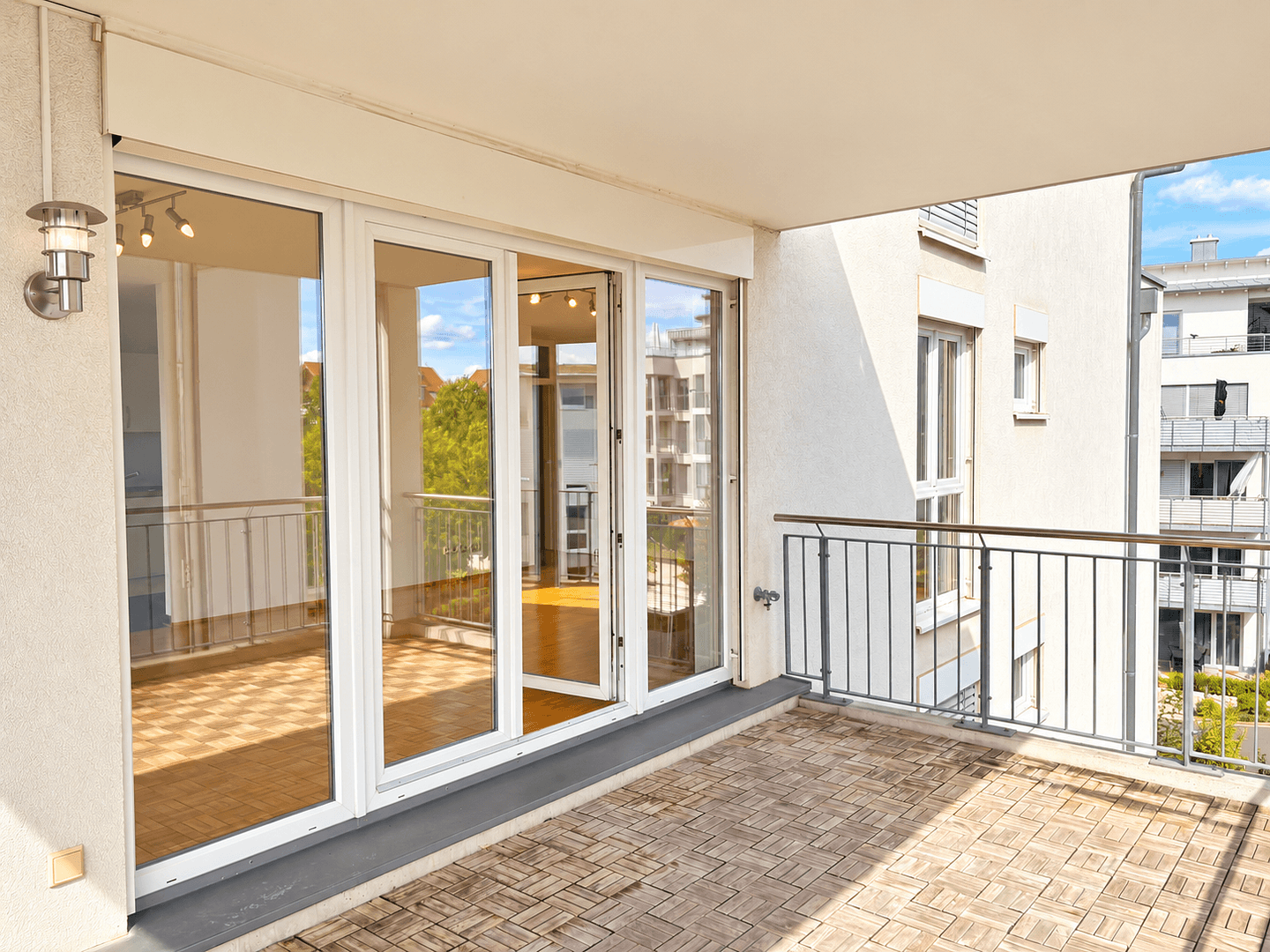 Predaj bytu 4-izbový 125 m², Dr.-Heinrich-Wunderlich-Straße 4, Würzburg-Lengfeld, Bavorsko Predaj bytu 4-izbový 125 m², Dr.-Heinrich-Wunderlich-Straße 4, Würzburg-Lengfeld, Bavorsko
