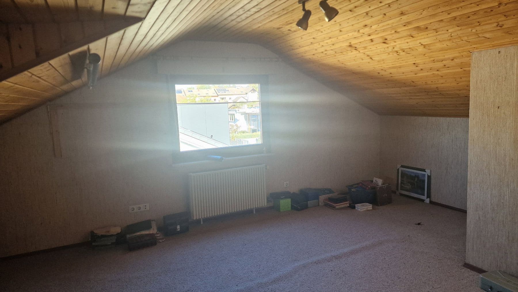 Predaj domu 240 m², pozemok 4.480 m², St. Laurentiusweg 20, Oberderdingen, Bádensko-Wurttembersko Predaj domu 240 m², pozemok 4.480 m², St. Laurentiusweg 20, Oberderdingen, Bádensko-Wurttembersko