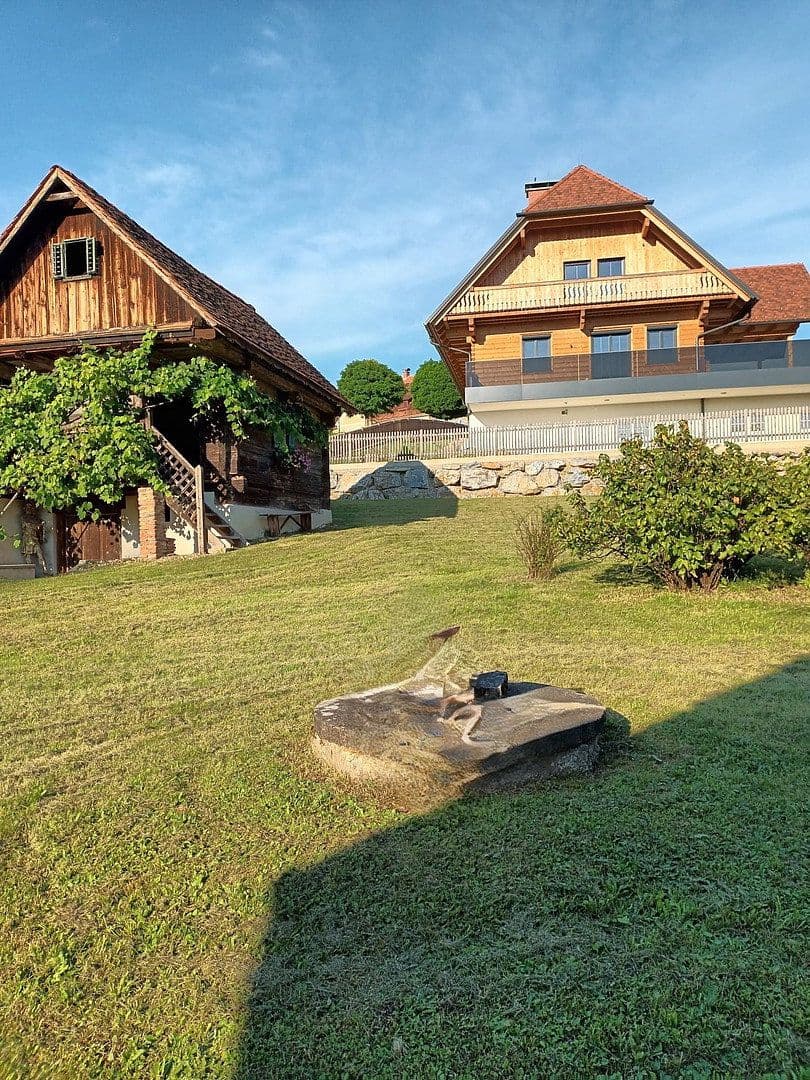 Predaj domu 236 m², pozemok 3.900 m², Markt 48, St. Marein bei Graz, Štajersko Predaj domu 236 m², pozemok 3.900 m², Markt 48, St. Marein bei Graz, Štajersko