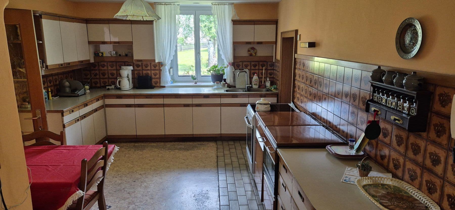 Predaj domu 236 m², pozemok 3.900 m², Markt 48, St. Marein bei Graz, Štajersko Predaj domu 236 m², pozemok 3.900 m², Markt 48, St. Marein bei Graz, Štajersko