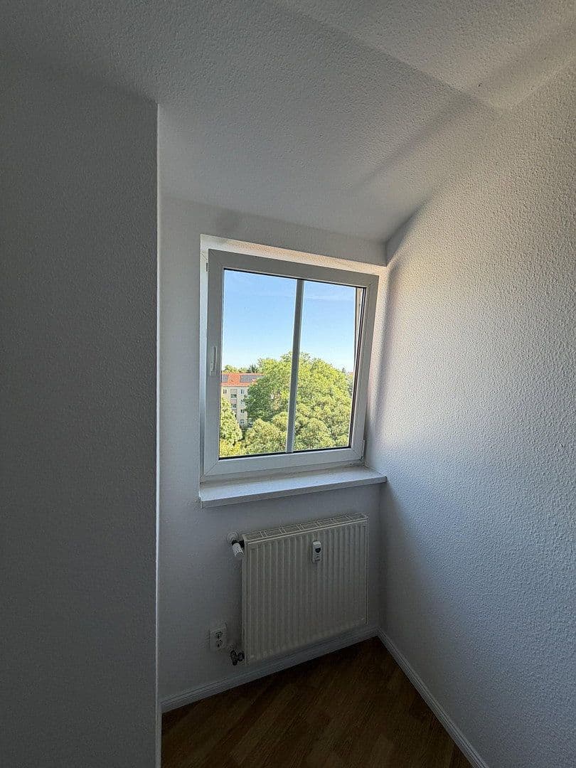 Predaj bytu 3-izbový 96 m², Berlin, Berlín Predaj bytu 3-izbový 96 m², Berlin, Berlín