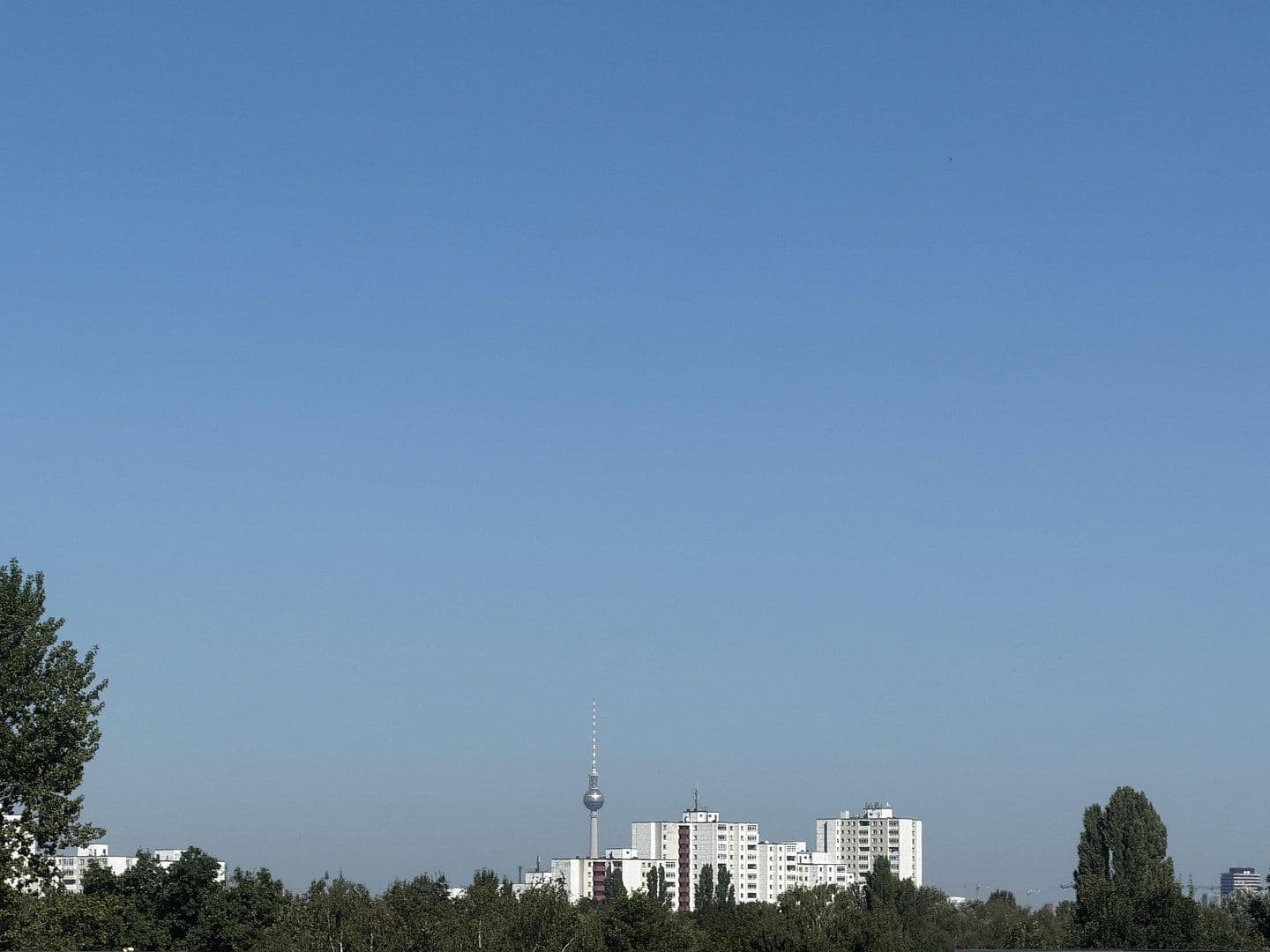 Predaj bytu 3-izbový 96 m², Berlin, Berlín Predaj bytu 3-izbový 96 m², Berlin, Berlín
