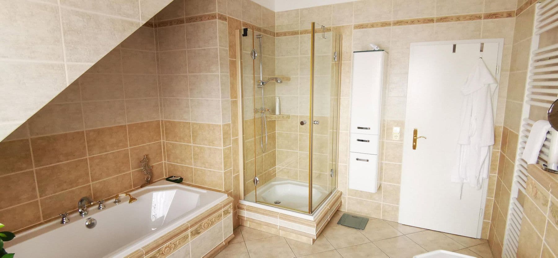 Predaj domu 182 m², pozemok 1.400 m², Spreestraße 68, Cottbus, Brandenbursko Predaj domu 182 m², pozemok 1.400 m², Spreestraße 68, Cottbus, Brandenbursko
