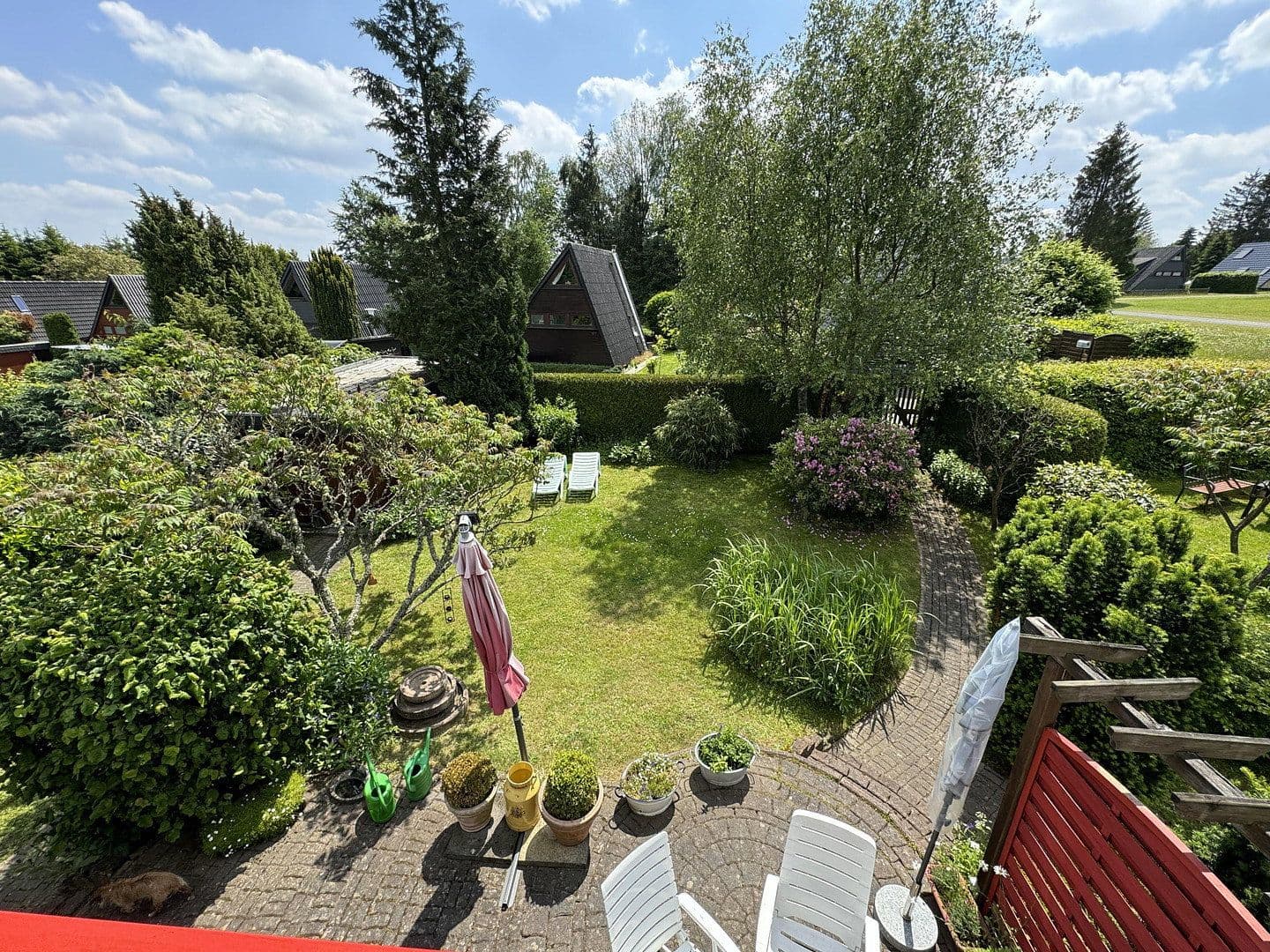 Predaj domu 65 m², pozemok 385 m², Feriendorf 202, Blankenheim, Severné Porýnie - Westfálsko Predaj domu 65 m², pozemok 385 m², Feriendorf 202, Blankenheim, Severné Porýnie - Westfálsko