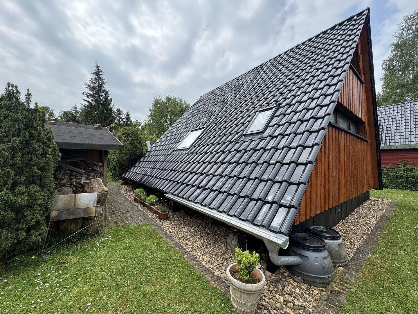 Predaj domu 65 m², pozemok 385 m², Feriendorf 202, Blankenheim, Severné Porýnie - Westfálsko Predaj domu 65 m², pozemok 385 m², Feriendorf 202, Blankenheim, Severné Porýnie - Westfálsko