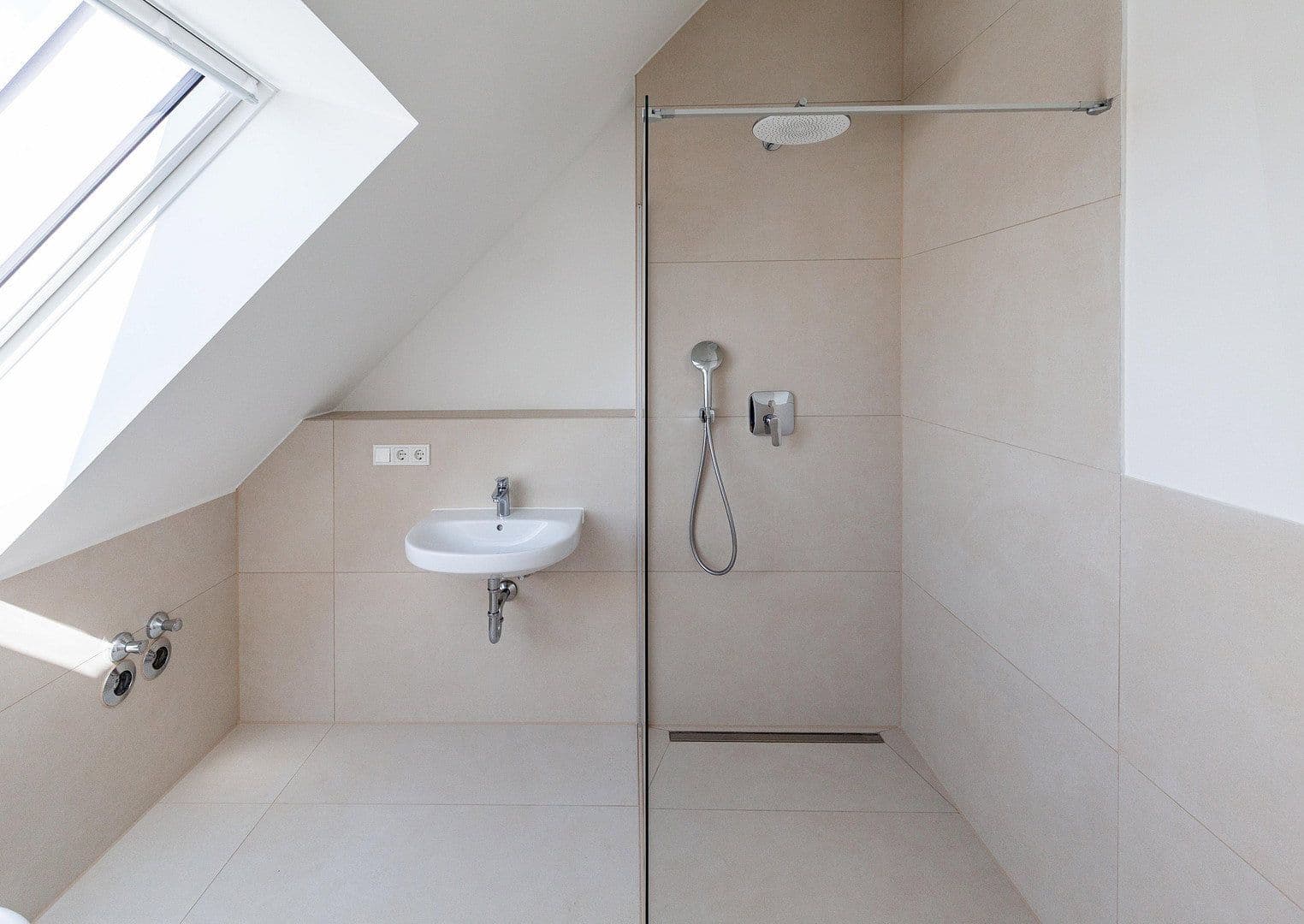 Predaj bytu 4-izbový 97 m², Augsburg, Bavorsko Predaj bytu 4-izbový 97 m², Augsburg, Bavorsko