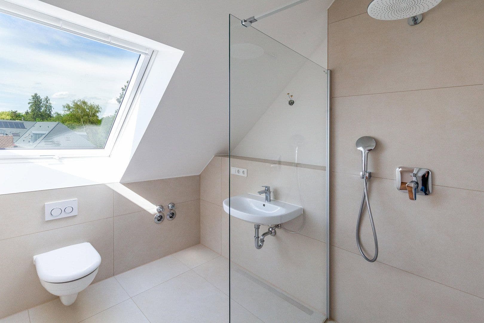 Predaj bytu 4-izbový 97 m², Augsburg, Bavorsko Predaj bytu 4-izbový 97 m², Augsburg, Bavorsko