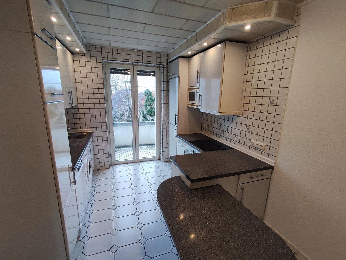 Prenájom bytu 2-izbový 54 m², Friedrich-Ebert-Str. 55, Mannheim, Bádensko-Wurttembersko Prenájom bytu 2-izbový 54 m², Friedrich-Ebert-Str. 55, Mannheim, Bádensko-Wurttembersko