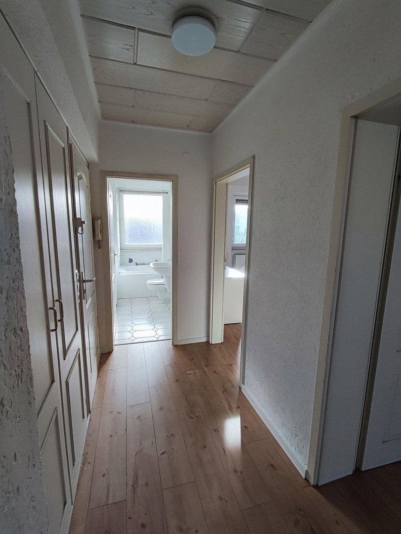 Prenájom bytu 2-izbový 54 m², Friedrich-Ebert-Str. 55, Mannheim, Bádensko-Wurttembersko Prenájom bytu 2-izbový 54 m², Friedrich-Ebert-Str. 55, Mannheim, Bádensko-Wurttembersko