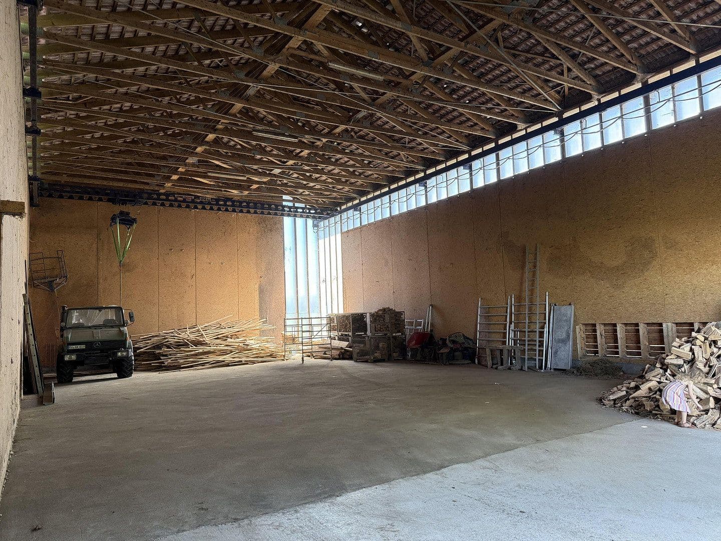 Prenájom nebytového priestoru 330 m², Niederlehen 1, Wangen im Allgäu, Bádensko-Wurttembersko Prenájom nebytového priestoru 330 m², Niederlehen 1, Wangen im Allgäu, Bádensko-Wurttembersko