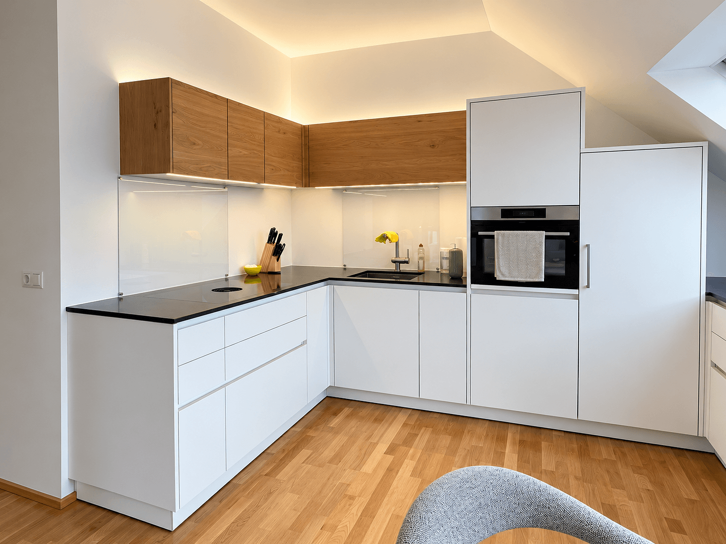 Prenájom bytu 3-izbový 70 m², Hötzlring 20, München, Bavorsko Prenájom bytu 3-izbový 70 m², Hötzlring 20, München, Bavorsko