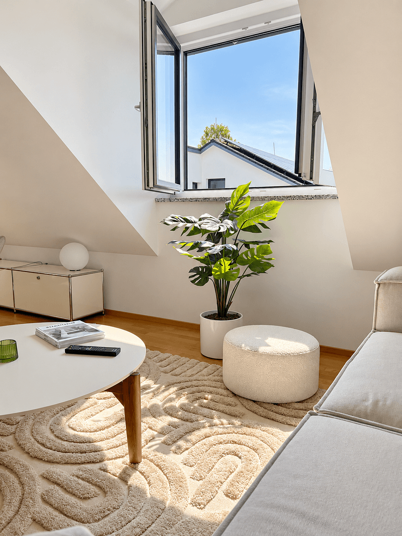 Prenájom bytu 3-izbový 70 m², Hötzlring 20, München, Bavorsko Prenájom bytu 3-izbový 70 m², Hötzlring 20, München, Bavorsko