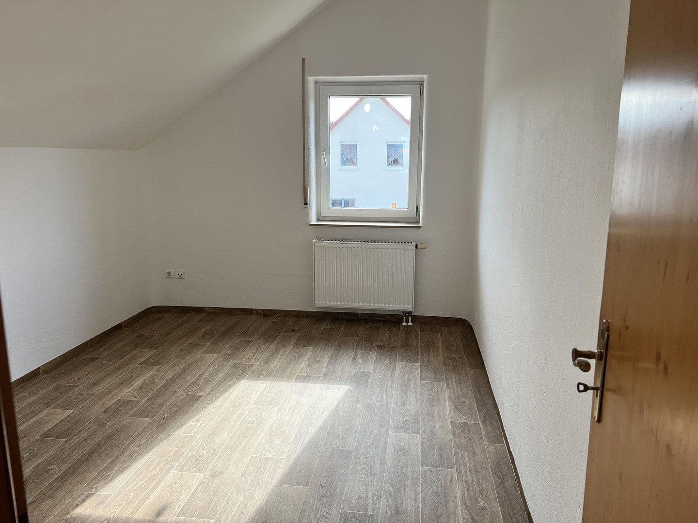 Prenájom domu 108 m², pozemok 384 m², In den klöttchen 21, Linthe, Brandenbursko Prenájom domu 108 m², pozemok 384 m², In den klöttchen 21, Linthe, Brandenbursko