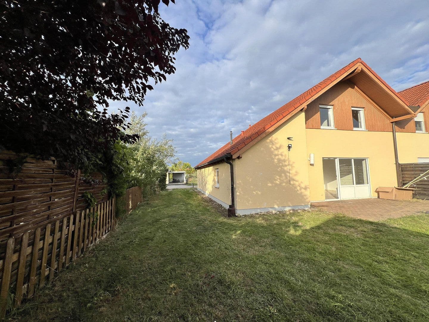 Prenájom domu 108 m², pozemok 384 m², In den klöttchen 21, Linthe, Brandenbursko Prenájom domu 108 m², pozemok 384 m², In den klöttchen 21, Linthe, Brandenbursko