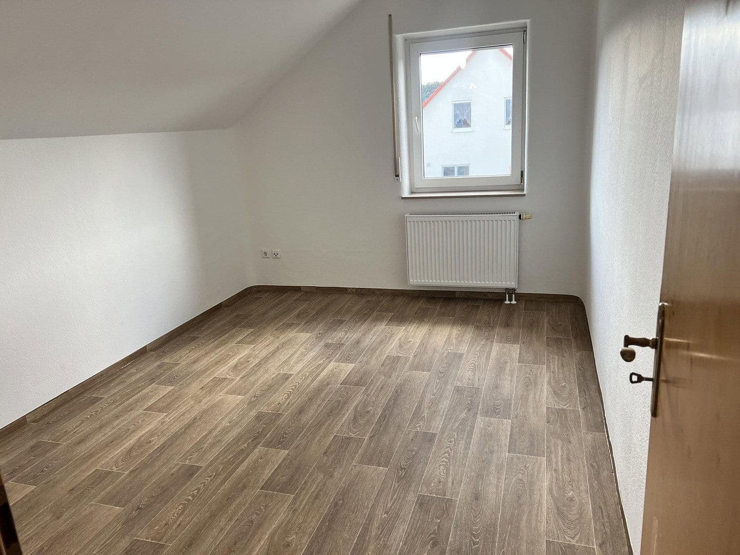 Prenájom domu 108 m², pozemok 384 m², In den klöttchen 21, Linthe, Brandenbursko Prenájom domu 108 m², pozemok 384 m², In den klöttchen 21, Linthe, Brandenbursko