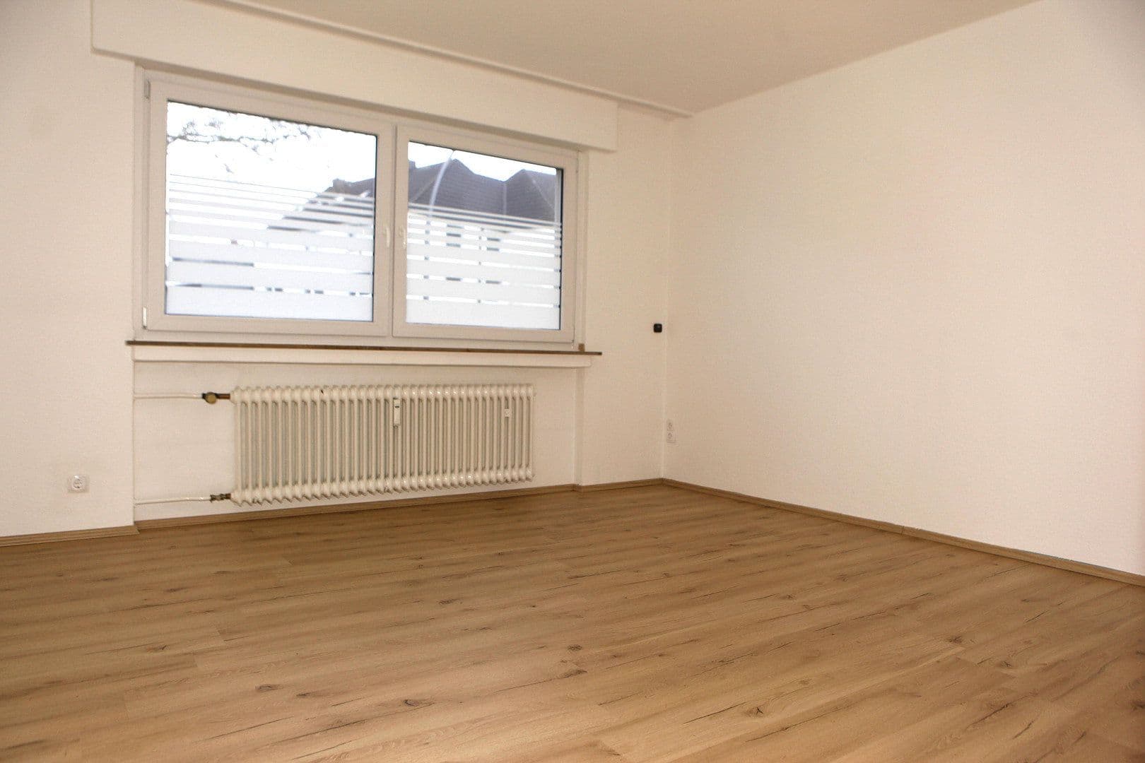 Prenájom bytu 3-izbový 105 m², Franzstr. 13, Gladbeck, Severné Porýnie - Westfálsko Prenájom bytu 3-izbový 105 m², Franzstr. 13, Gladbeck, Severné Porýnie - Westfálsko
