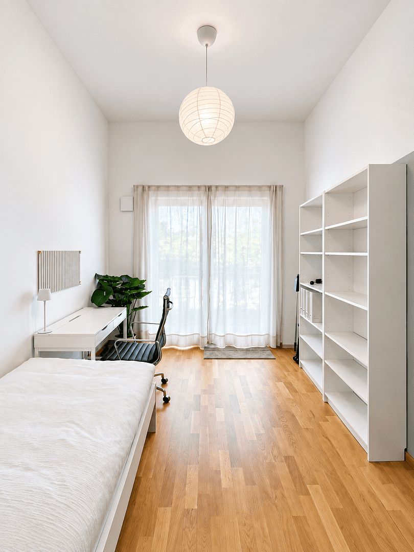 Prenájom bytu 3-izbový 75 m², Hötzlring 20, München, Bavorsko Prenájom bytu 3-izbový 75 m², Hötzlring 20, München, Bavorsko