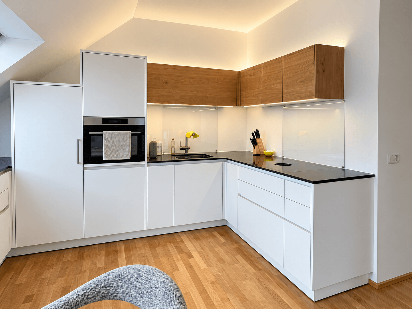 Prenájom bytu 3-izbový 75 m², Hötzlring 20, München, Bavorsko Prenájom bytu 3-izbový 75 m², Hötzlring 20, München, Bavorsko