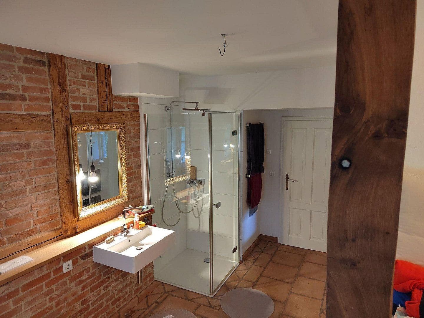 Predaj domu 270 m², pozemok 5.875 m², Niendorf bei Berkenthin, Šlezvicko-Holštajnsko Predaj domu 270 m², pozemok 5.875 m², Niendorf bei Berkenthin, Šlezvicko-Holštajnsko