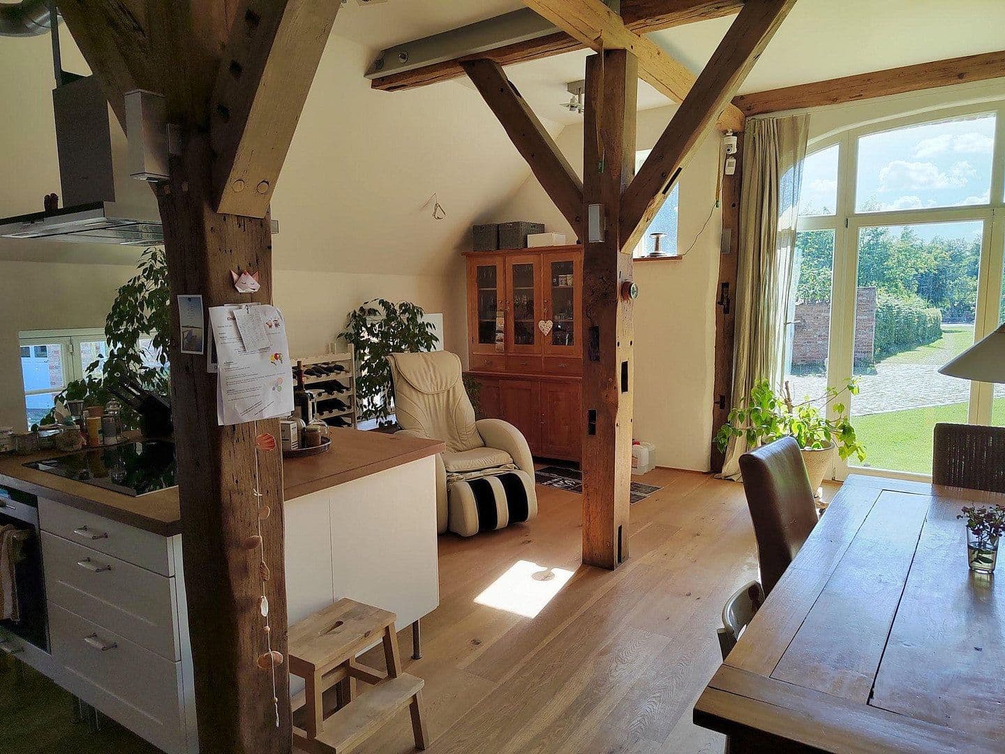 Predaj domu 270 m², pozemok 5.875 m², Niendorf bei Berkenthin, Šlezvicko-Holštajnsko Predaj domu 270 m², pozemok 5.875 m², Niendorf bei Berkenthin, Šlezvicko-Holštajnsko