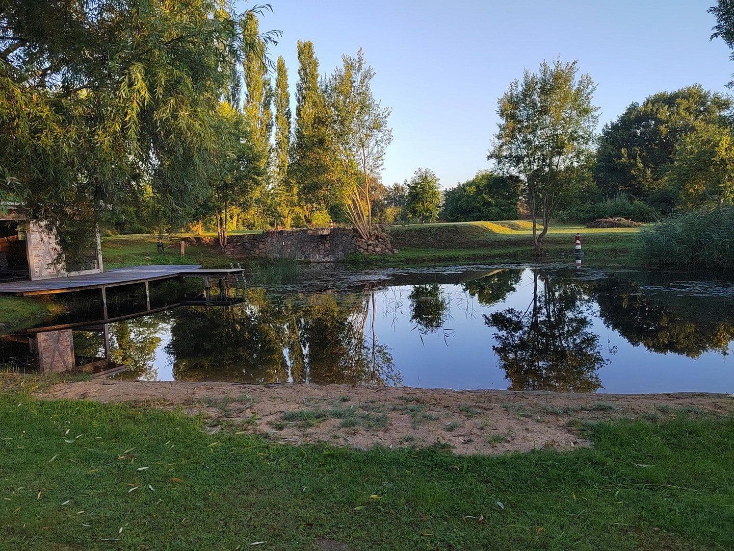 Predaj domu 270 m², pozemok 5.875 m², Niendorf bei Berkenthin, Šlezvicko-Holštajnsko Predaj domu 270 m², pozemok 5.875 m², Niendorf bei Berkenthin, Šlezvicko-Holštajnsko