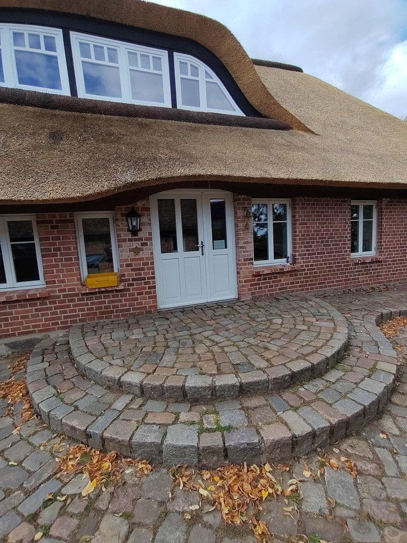 Predaj domu 270 m², pozemok 5.875 m², Niendorf bei Berkenthin, Šlezvicko-Holštajnsko Predaj domu 270 m², pozemok 5.875 m², Niendorf bei Berkenthin, Šlezvicko-Holštajnsko