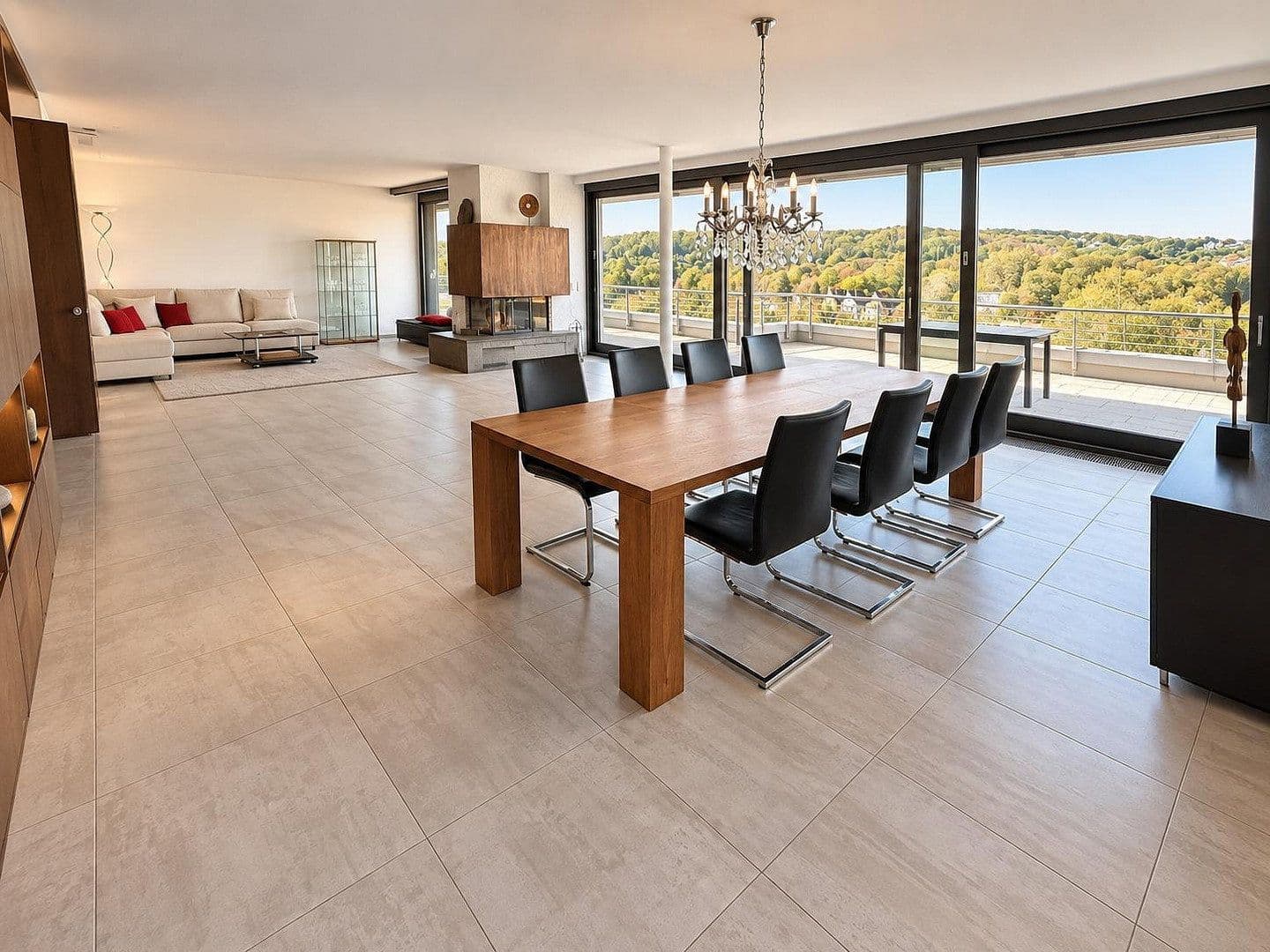 Predaj bytu 4-izbový 293 m², Burgherrenstrasse 91, Stuttgart, Bádensko-Wurttembersko Predaj bytu 4-izbový 293 m², Burgherrenstrasse 91, Stuttgart, Bádensko-Wurttembersko