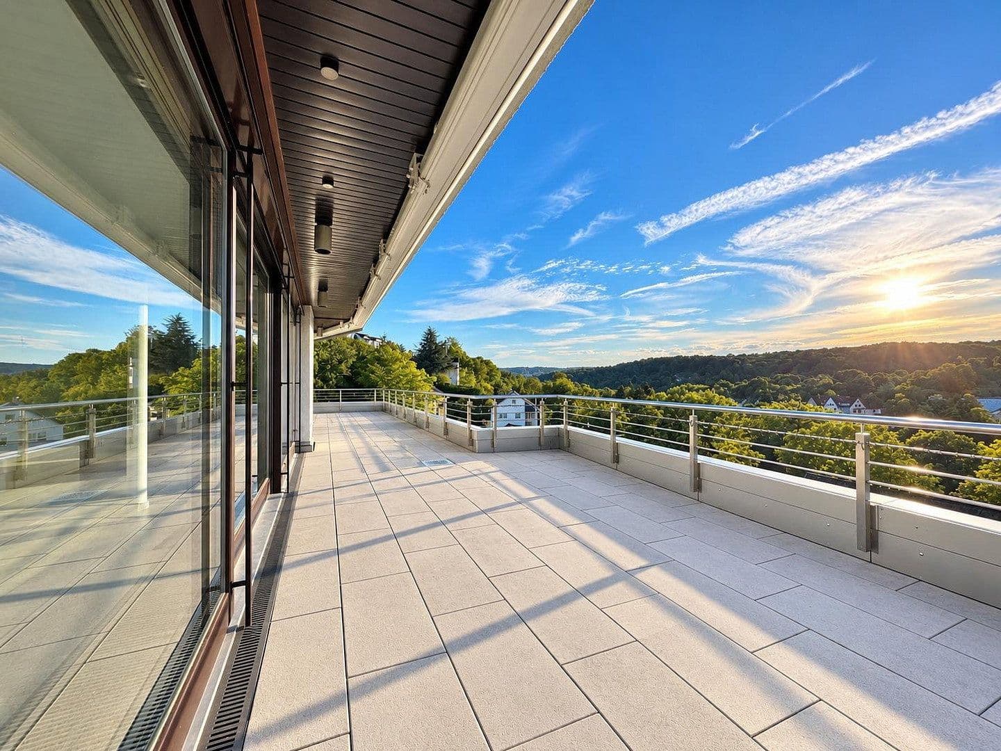 Predaj bytu 4-izbový 293 m², Burgherrenstrasse 91, Stuttgart, Bádensko-Wurttembersko Predaj bytu 4-izbový 293 m², Burgherrenstrasse 91, Stuttgart, Bádensko-Wurttembersko