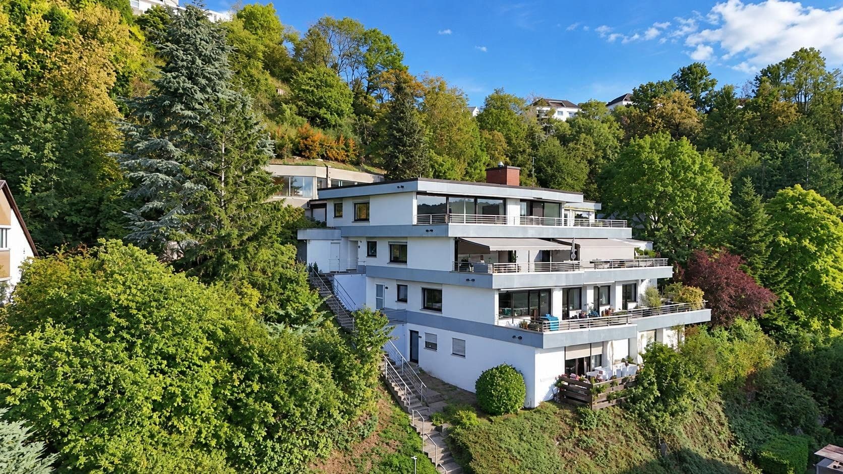 Predaj bytu 4-izbový 293 m², Burgherrenstrasse 91, Stuttgart, Bádensko-Wurttembersko Predaj bytu 4-izbový 293 m², Burgherrenstrasse 91, Stuttgart, Bádensko-Wurttembersko