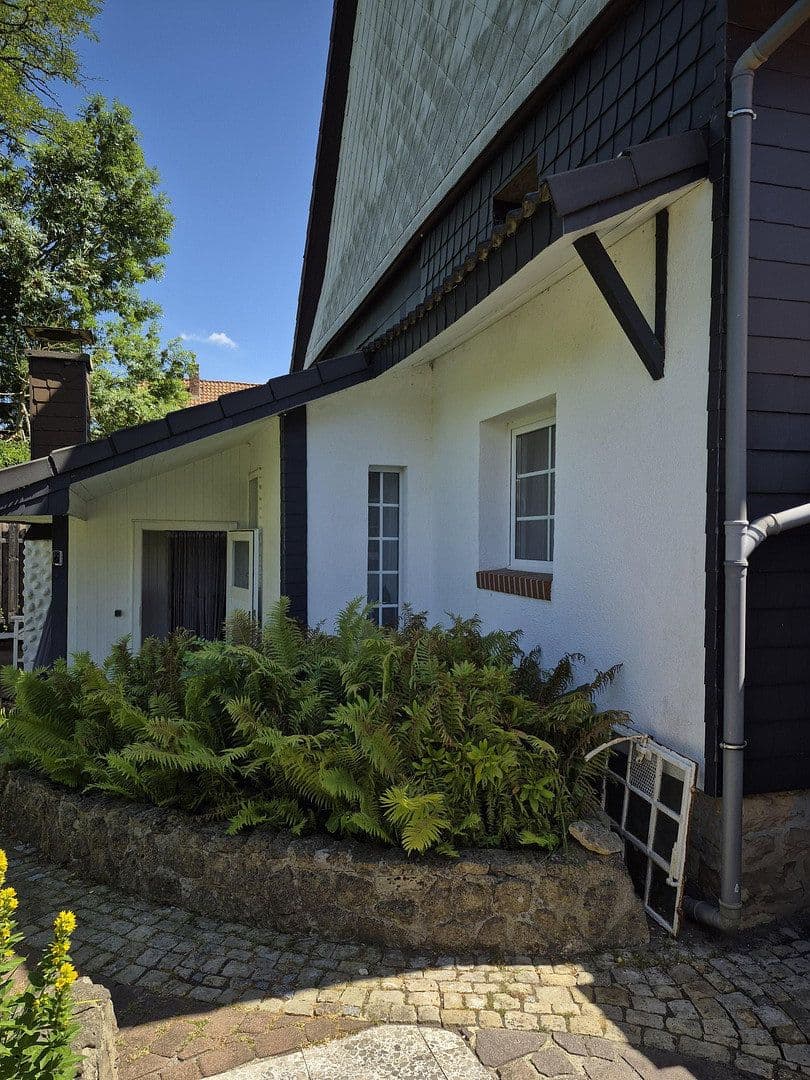 Predaj domu 79 m², pozemok 300 m², Hessisch Oldendorf, Dolné Sasko Predaj domu 79 m², pozemok 300 m², Hessisch Oldendorf, Dolné Sasko