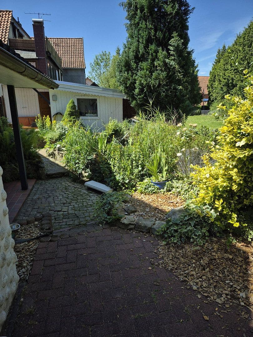 Predaj domu 79 m², pozemok 300 m², Hessisch Oldendorf, Dolné Sasko Predaj domu 79 m², pozemok 300 m², Hessisch Oldendorf, Dolné Sasko