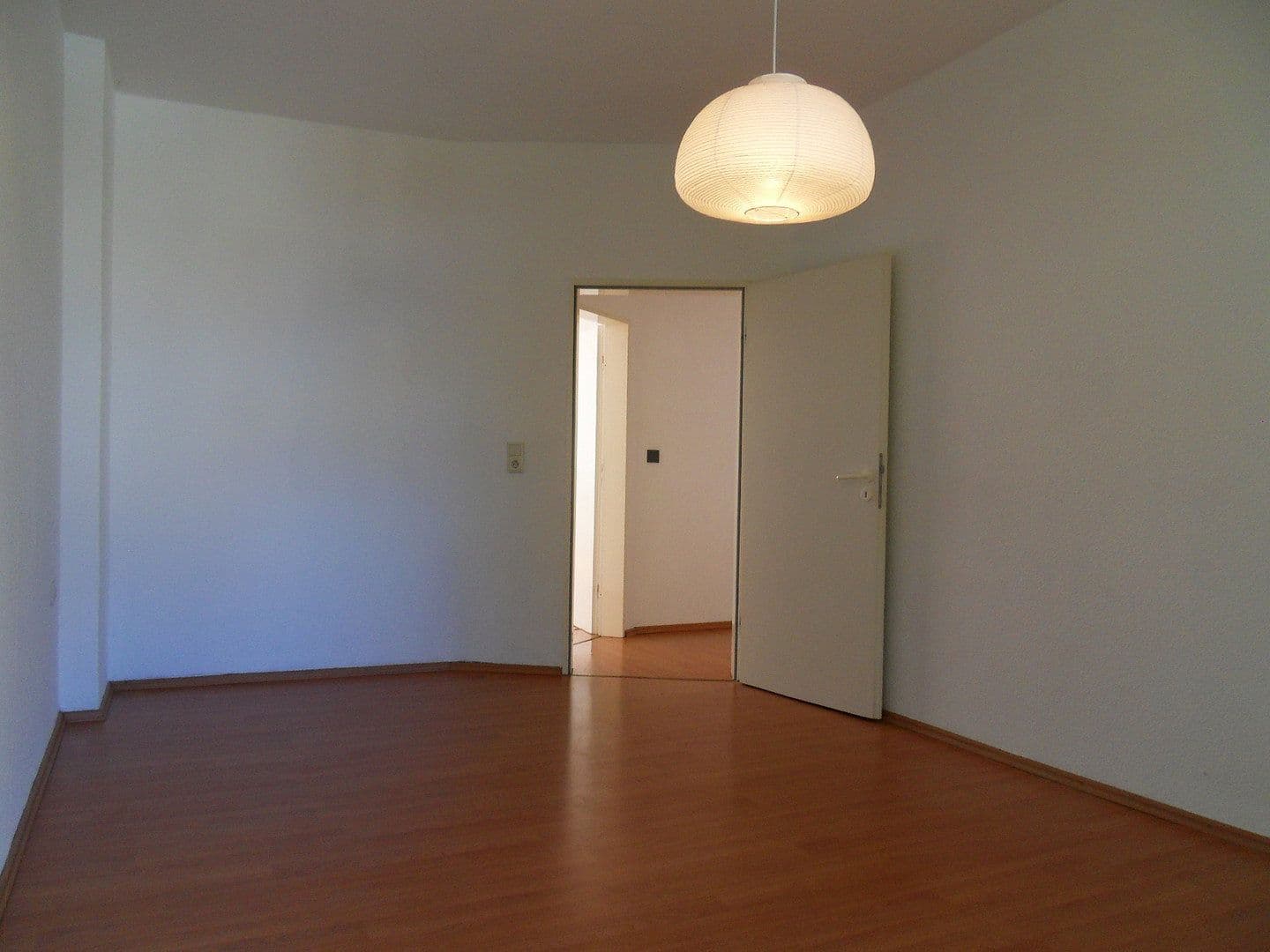Prenájom bytu 3-izbový 75 m², Dortmund, Severné Porýnie - Westfálsko Prenájom bytu 3-izbový 75 m², Dortmund, Severné Porýnie - Westfálsko