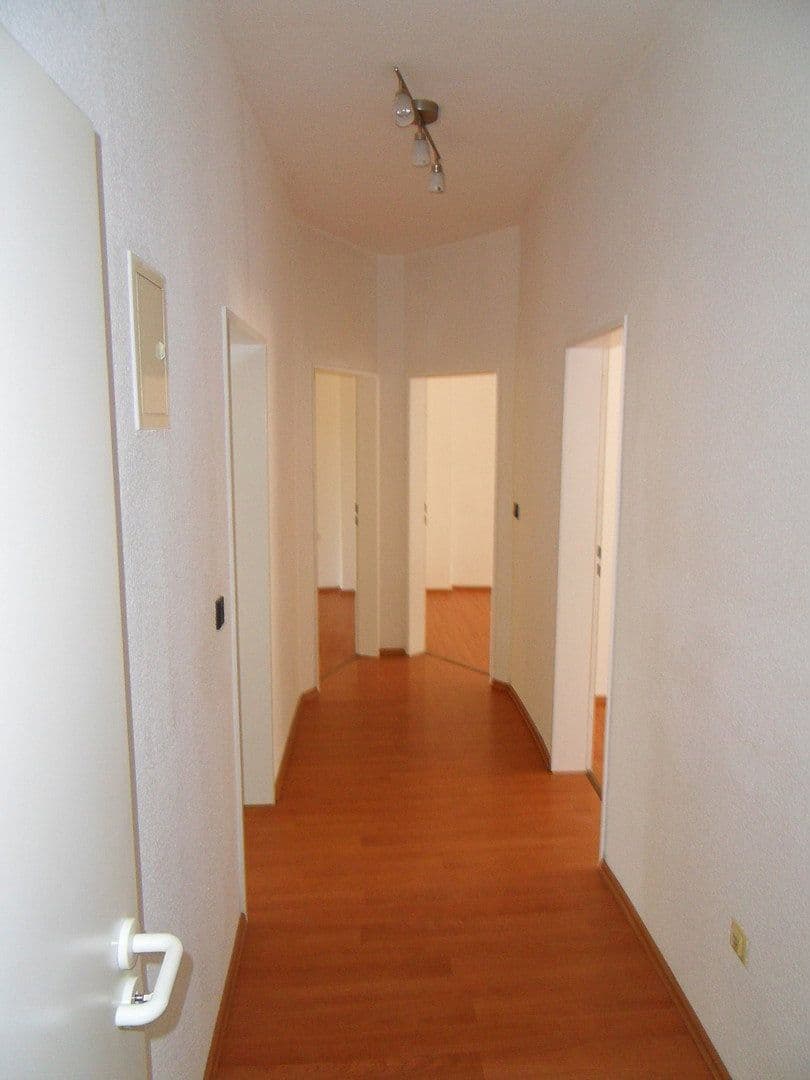 Prenájom bytu 3-izbový 75 m², Dortmund, Severné Porýnie - Westfálsko Prenájom bytu 3-izbový 75 m², Dortmund, Severné Porýnie - Westfálsko