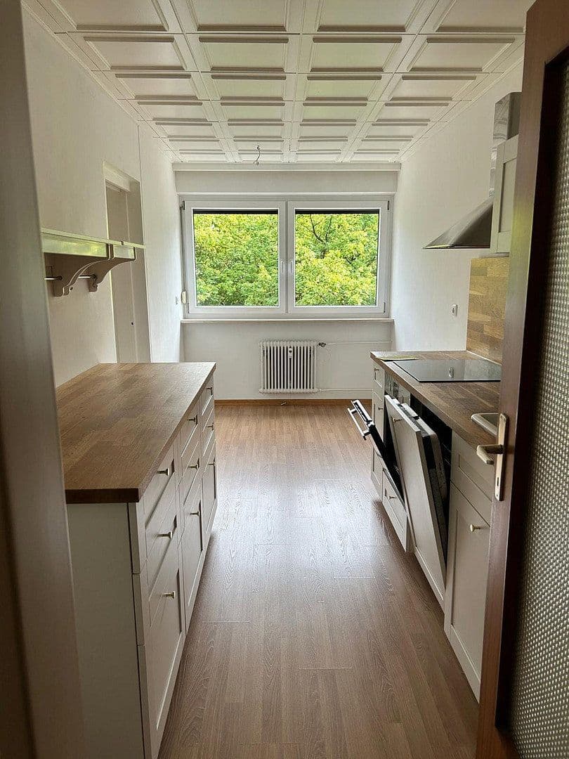 Predaj bytu 4-izbový 101 m², München, Bavorsko Predaj bytu 4-izbový 101 m², München, Bavorsko