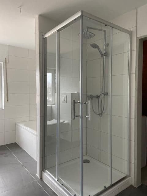 Prenájom bytu 3-izbový 70 m², Usinger Str. 94, Ober-Mörlen, Hesensko Prenájom bytu 3-izbový 70 m², Usinger Str. 94, Ober-Mörlen, Hesensko