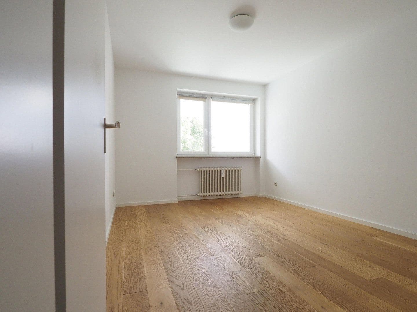 Predaj bytu 3-izbový 77 m², Klingerstrasse, 34, München, Bavorsko Predaj bytu 3-izbový 77 m², Klingerstrasse, 34, München, Bavorsko